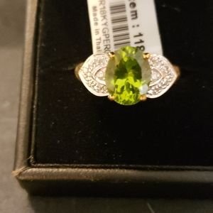 COPY - 18k peridot and diamond gold ring